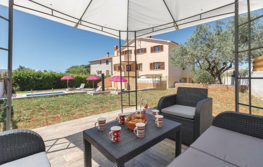 Apartments Klaudija Πούλα Εξωτερικό φωτογραφία