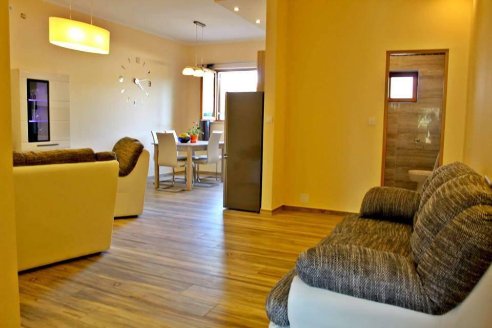 Apartments Klaudija Πούλα Εξωτερικό φωτογραφία