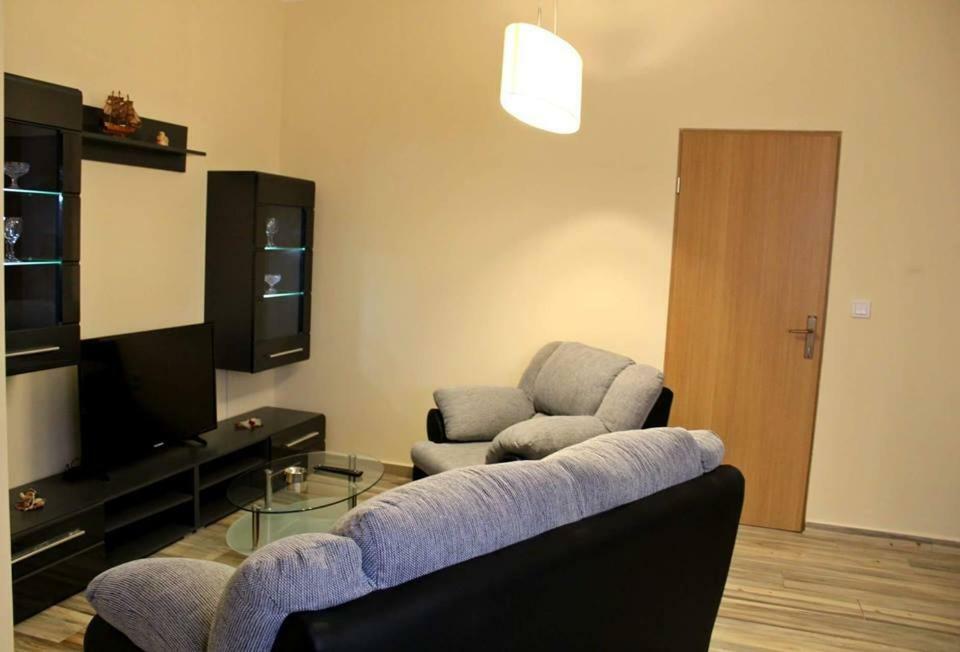 Apartments Klaudija Πούλα Εξωτερικό φωτογραφία