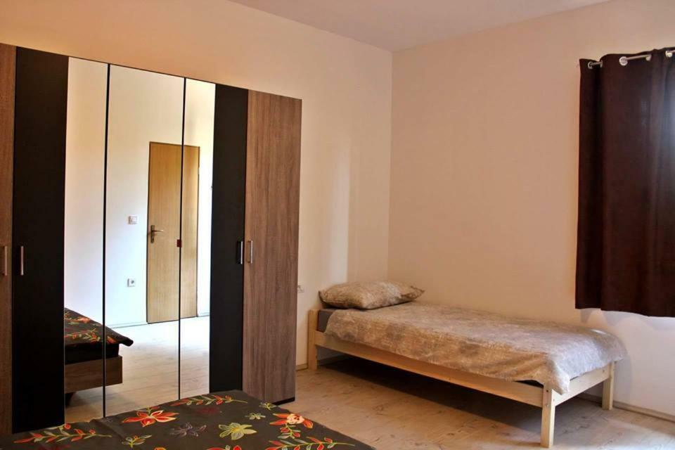 Apartments Klaudija Πούλα Εξωτερικό φωτογραφία